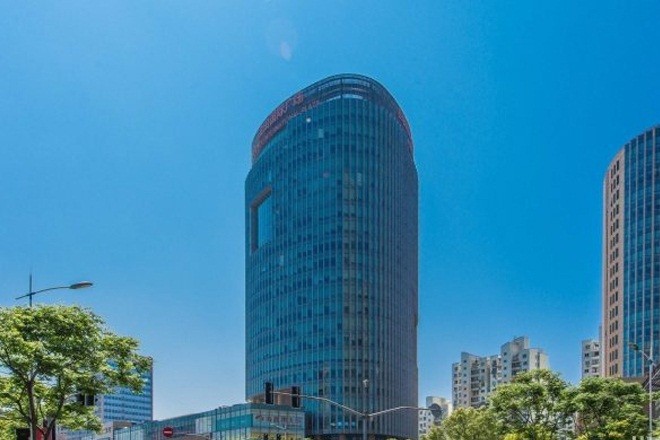 上海写字楼市场：在疫情影响下的短期压力下，年净吸收量减少20%