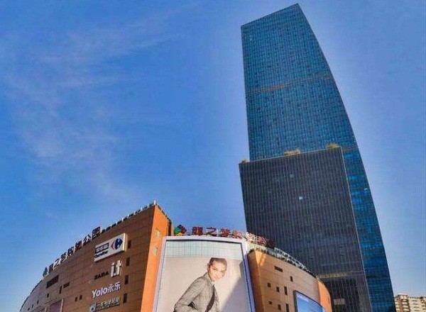 龙之梦大厦